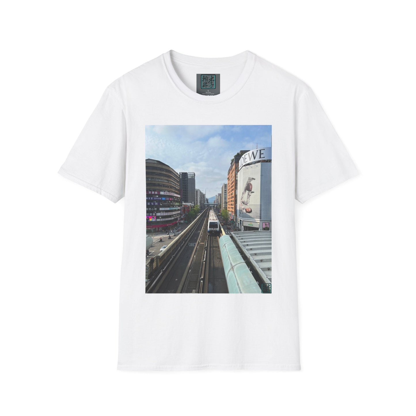 Taipei MRT - Day - Unisex Softstyle T-Shirt